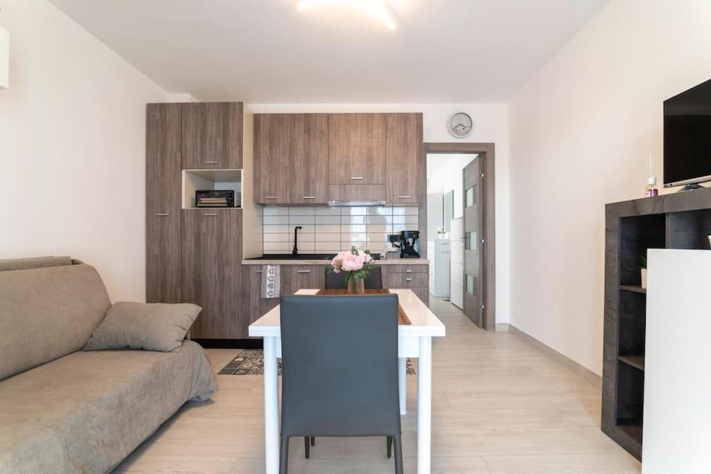 Appartamento Emma Con Piscina - Vista Mare"Tenuta Croce" Salerno Ngoại thất bức ảnh